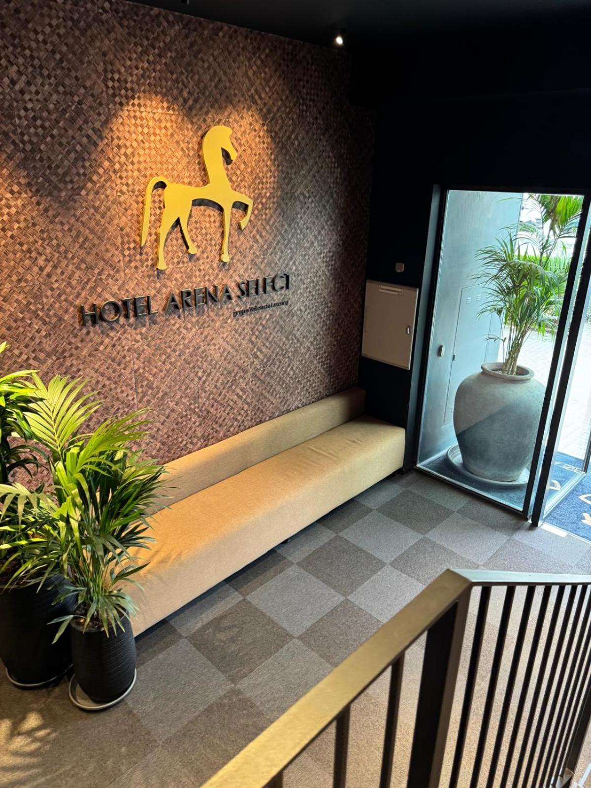 Hotel Arena Select Valencia Bagian luar foto
